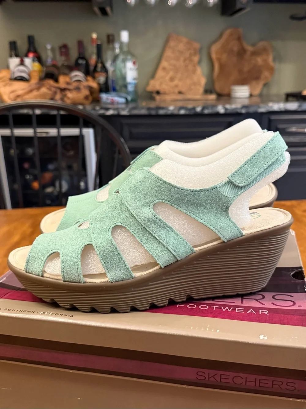 SKECHERS women’s Parallel Stylin Suede Wedge Mint Green Sandals